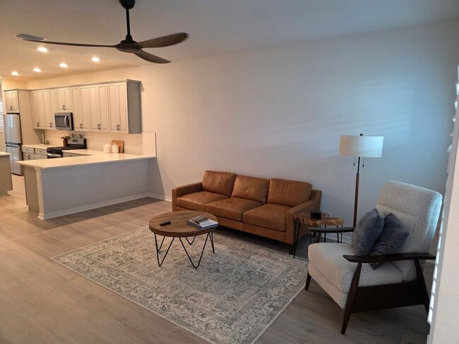 Building Photo - Three Bedroom / 2 Bath House - Waterset