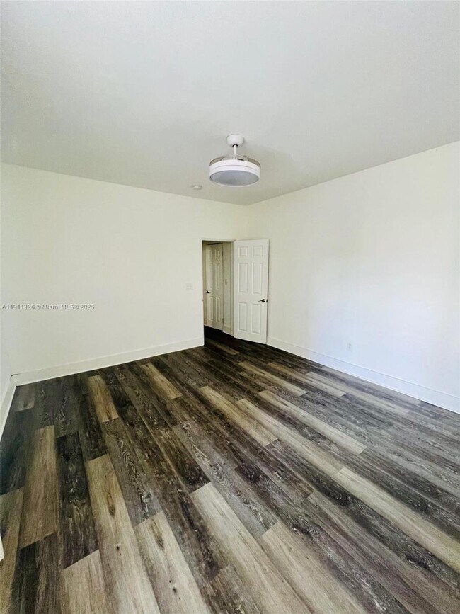 Building Photo - 1606 Jefferson Ave