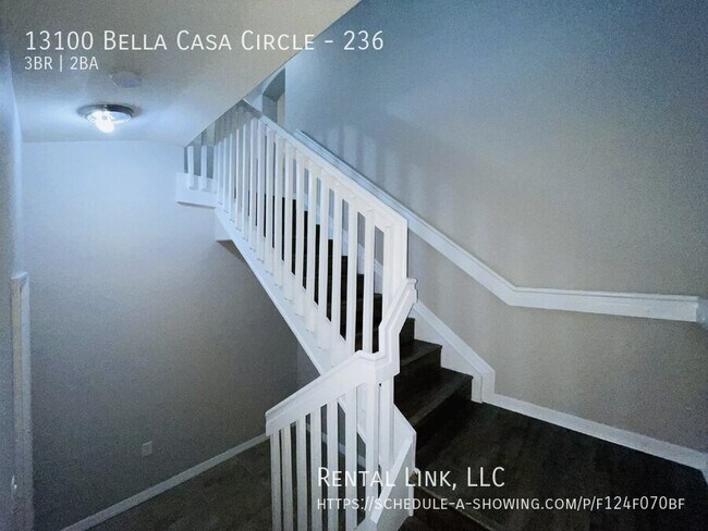 Building Photo - 13100 Bella Casa Cir