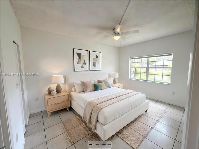 Building Photo - 1701 NW 96th Terrace