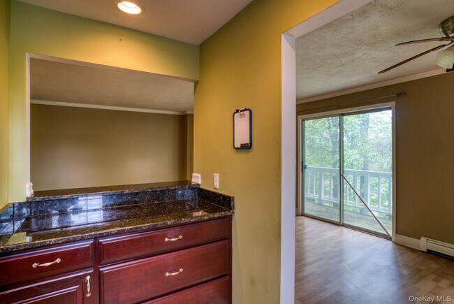 Building Photo - 9 Lexington Hills Rd