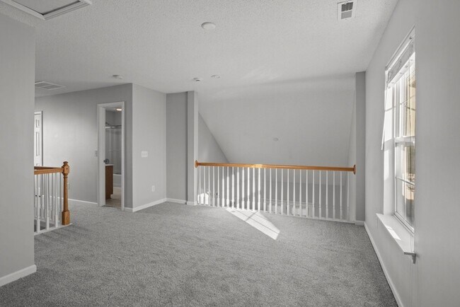 Building Photo - Earn Wealth While Leasing - Like a Homeowner - Lease to Own