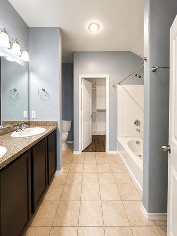 Building Photo - 1229 Walnut Cliff Ct
