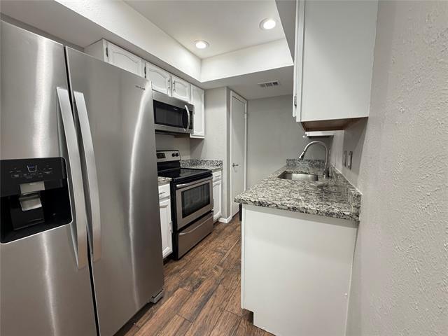 Building Photo - 2902 Canis Cir