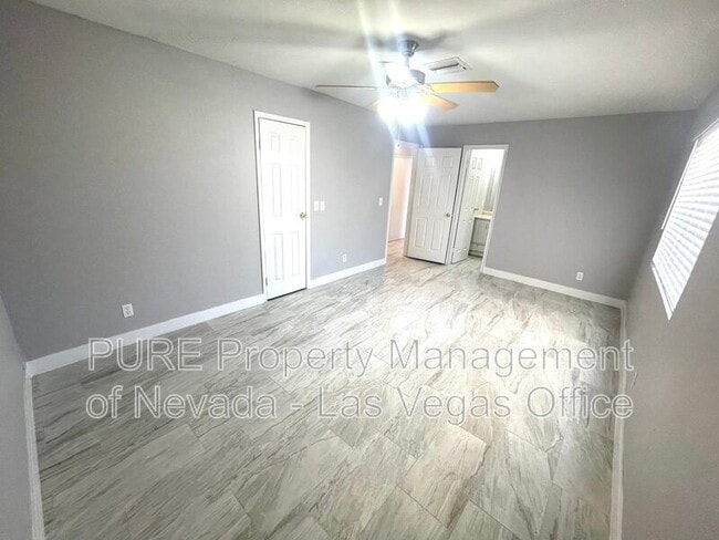 Building Photo - 5934 Via La Contera Dr