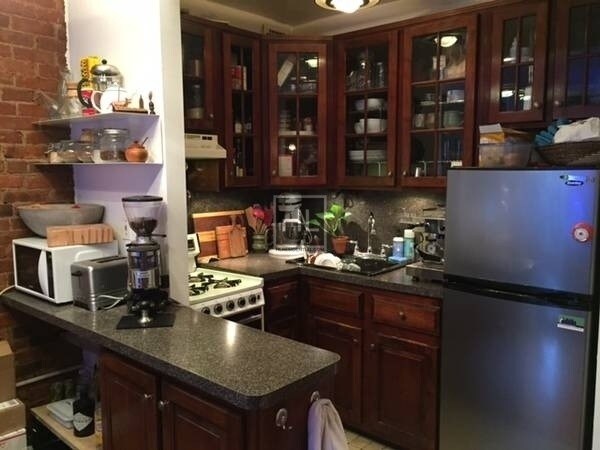 Building Photo - WEST 82 STREET