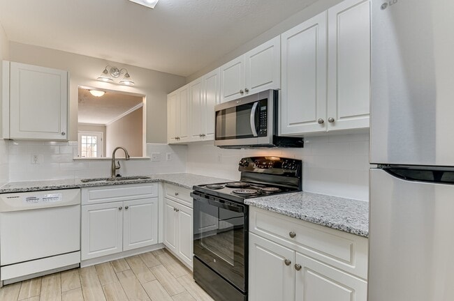 Building Photo - 4680 Brookwood Ln