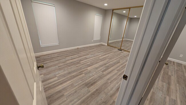 Building Photo - 909 Richland Rd