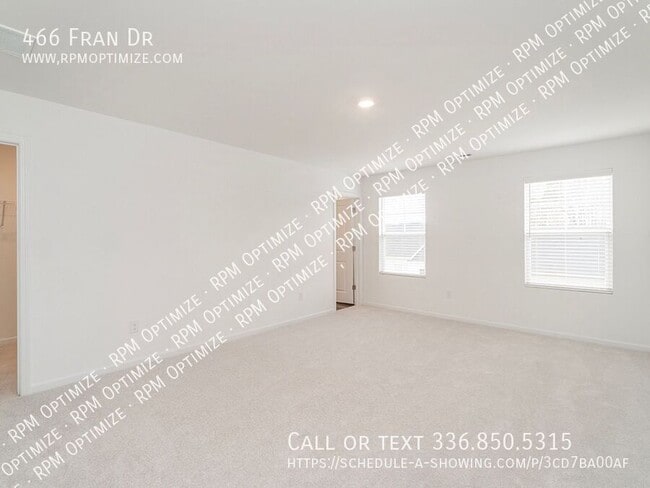 Building Photo - 466 Fran Dr