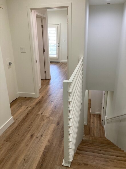 HALLWAY - 648 N Serrano Ave