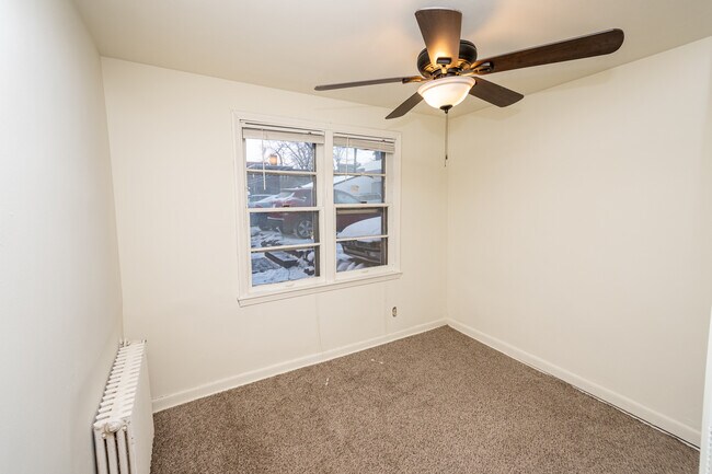 Building Photo - Garfield Apartments