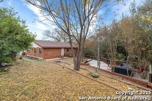 Building Photo - 1267 E Common St