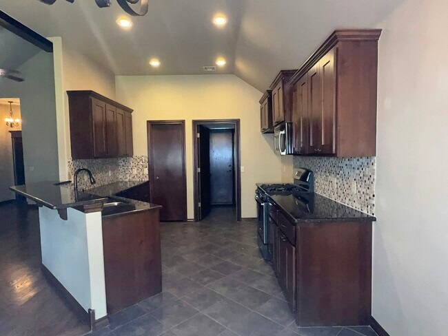 Building Photo - 18209 Bridlington Dr