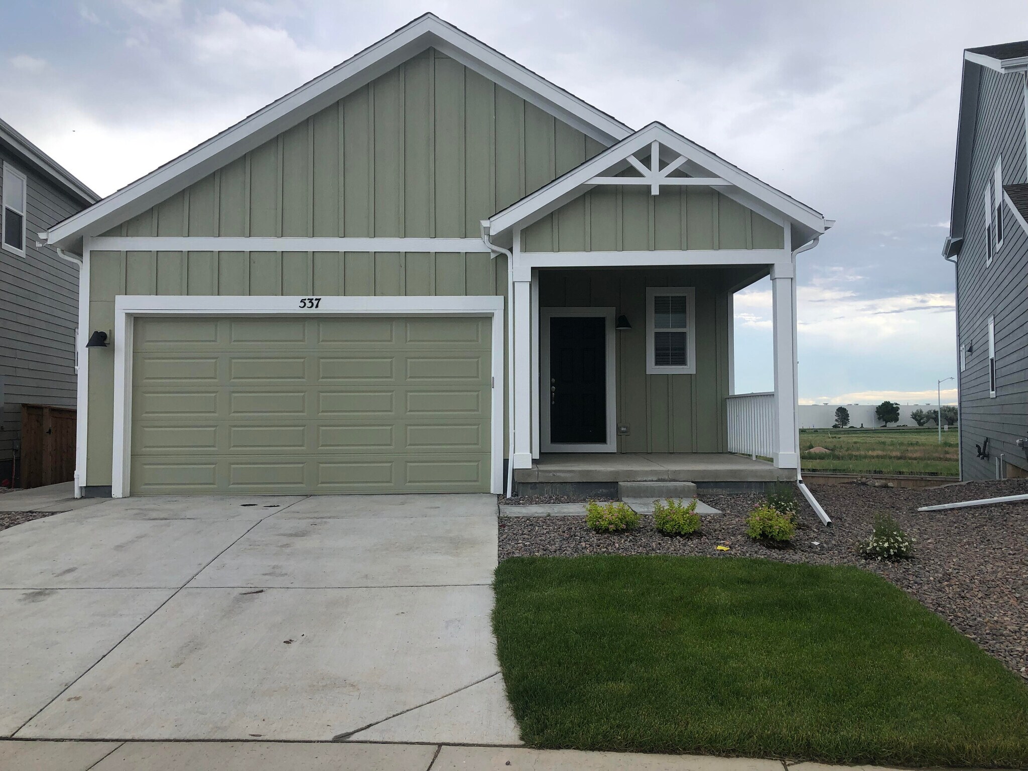 Front of Home - 537 High Point Dr