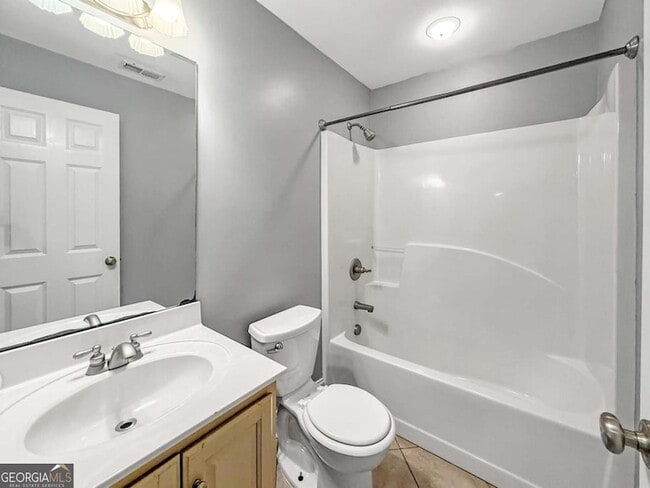 Building Photo - 37 Walton Creek Dr SW