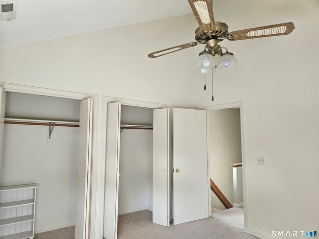Building Photo - 54 Deer Run