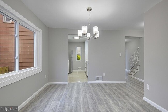 Building Photo - 178 Daimler Dr