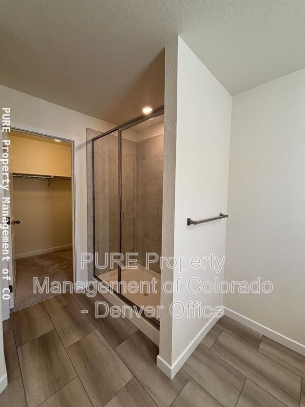 Building Photo - 933 S Eaton Park Way