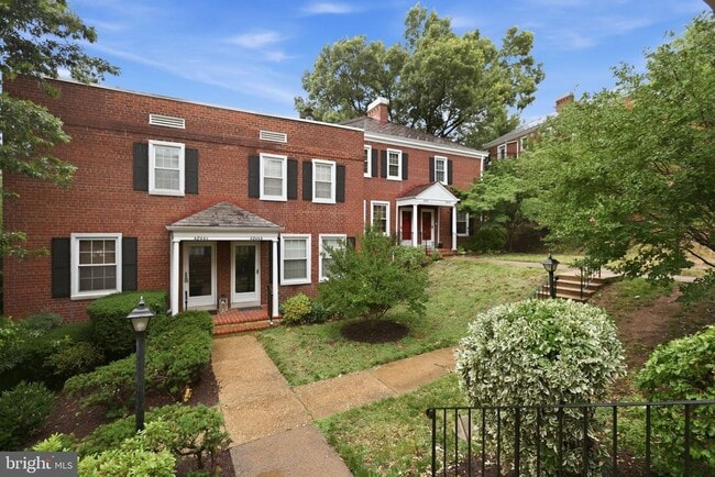 Building Photo - 4844 S 28th St