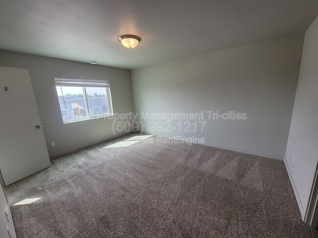 Building Photo - 413 Whitefish Ln