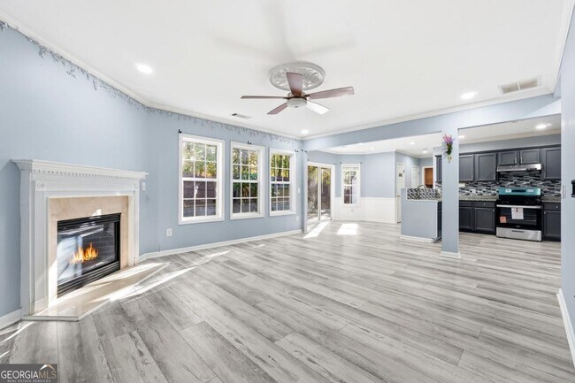 Building Photo - 5440 Village View Ln SW