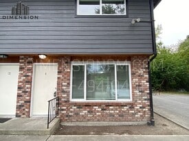 Building Photo - 1601 N. LaVenture Rd