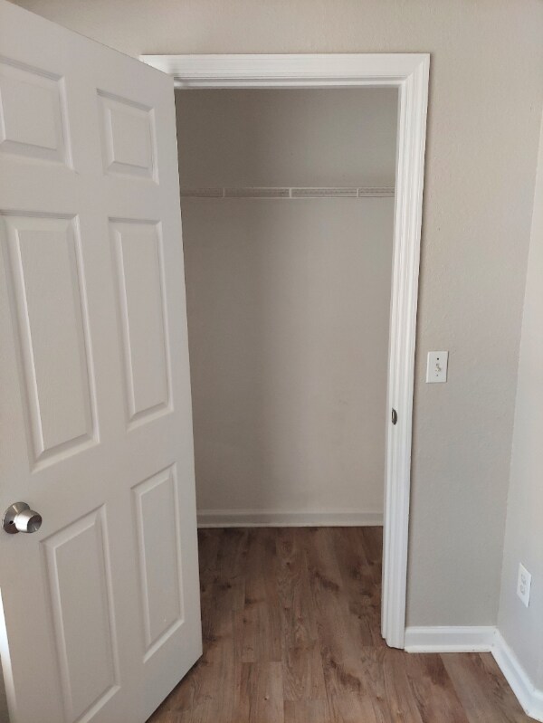 Building Photo - 1329 Nylic St