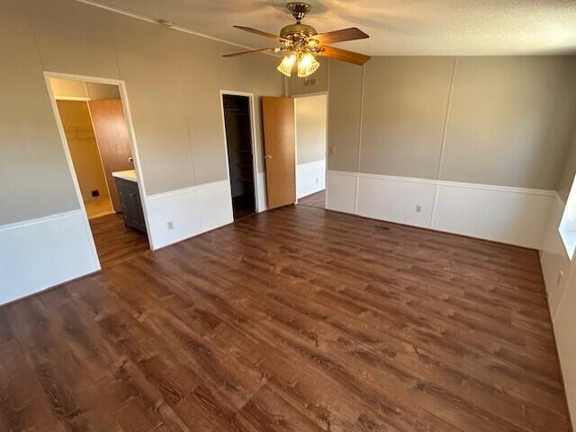 Building Photo - 9051 Elm Dr