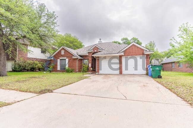 Building Photo - 1215 Timber Bend Dr