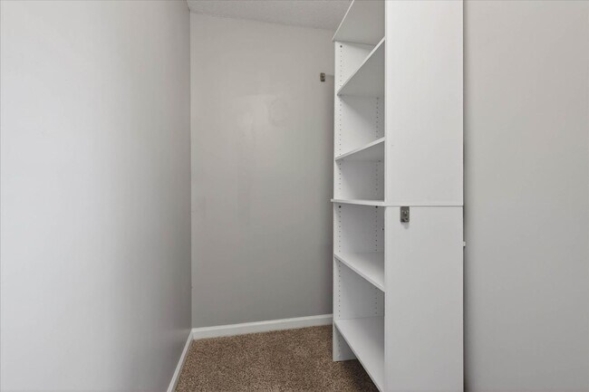 Building Photo - 91 Grassmire Dr
