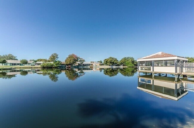 Building Photo - 4014 Davit Dr