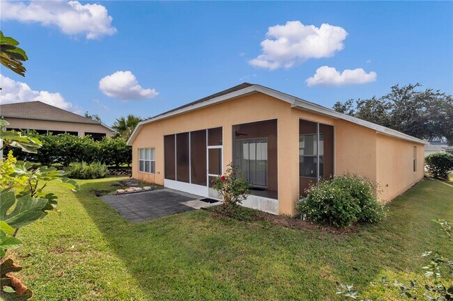 Building Photo - 5535 SW 41st St