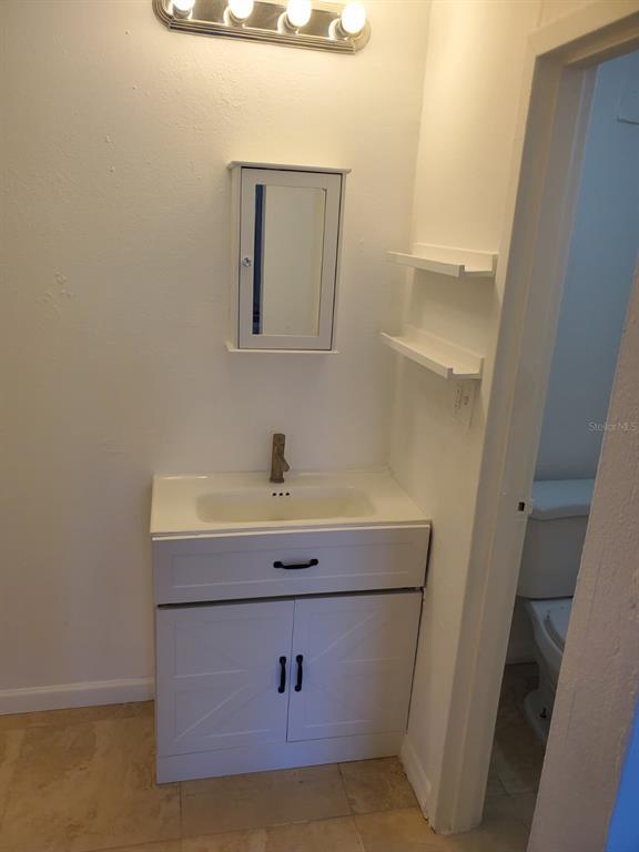 Building Photo - 7900 S Orange Blossom Trail