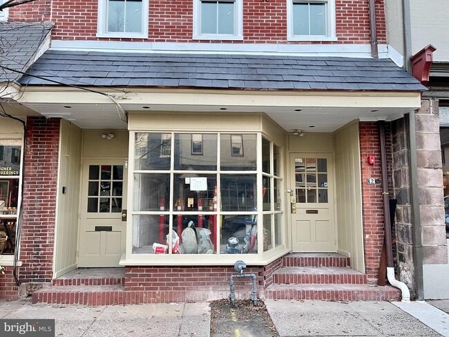 Building Photo - 26 S State St