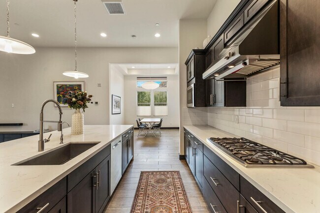 Building Photo - 10437 E Monterra Way