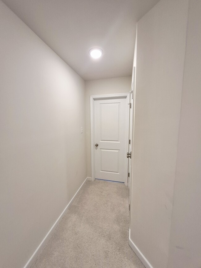 Building Photo - 4012 Pk Trl Dr