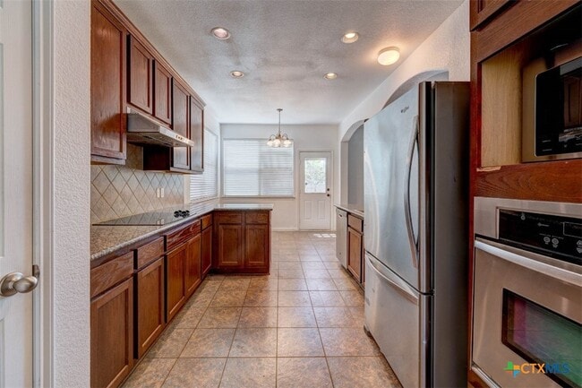Building Photo - 394 Pecan Meadows