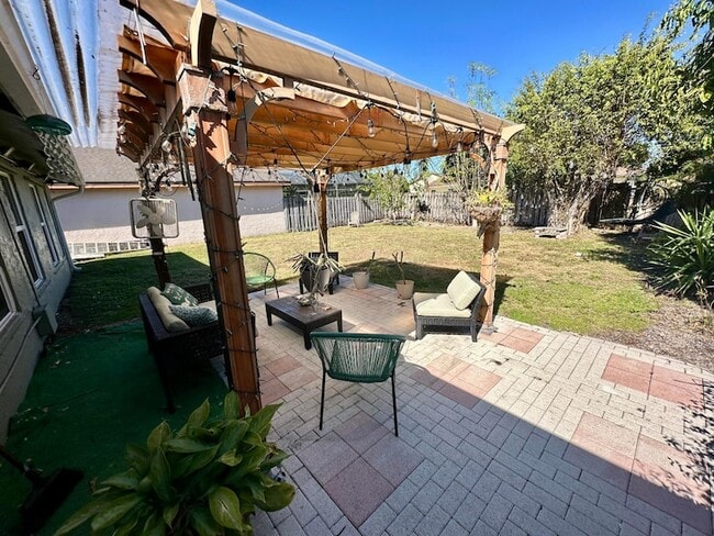 Building Photo - 4492 Brook Dr