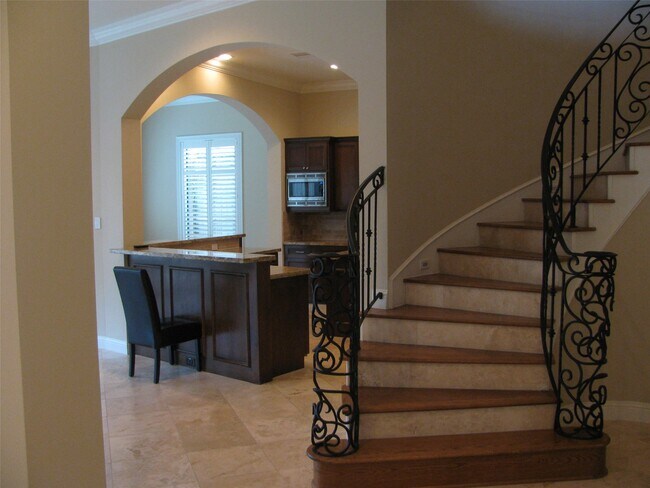 Building Photo - 4112 Blossom St