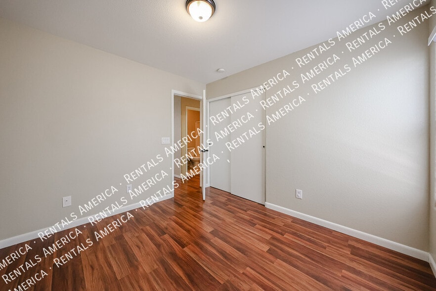 Building Photo - 42635 Colby Dr