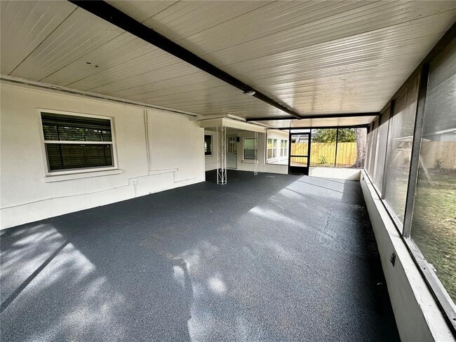 Building Photo - 4108 W Fielder St