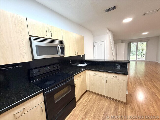 Building Photo - 4854 NW 58th Manor