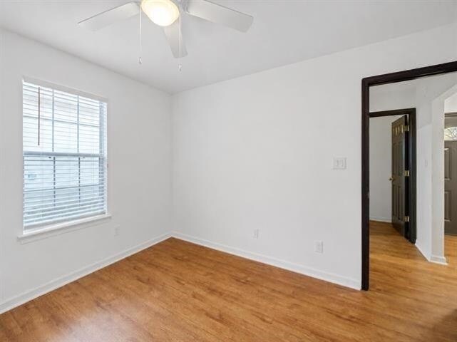 Building Photo - 4517 Eltham Park