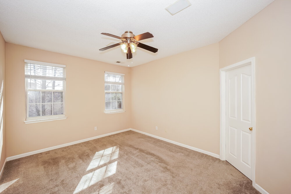 Building Photo - 12330 Summer Creek Ln