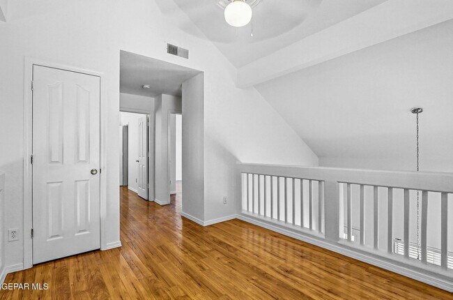Building Photo - 3749 Leticia St