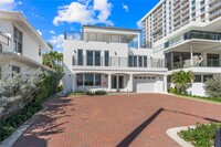 Building Photo - 1807 N Fort Lauderdale Beach Blvd