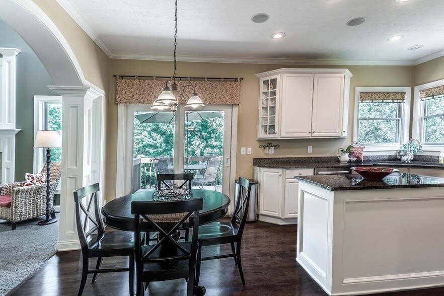 Building Photo - 2497 Coltsbridge Dr