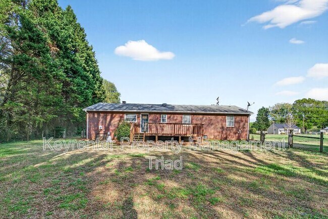 Building Photo - 2580 Bethel Church Rd