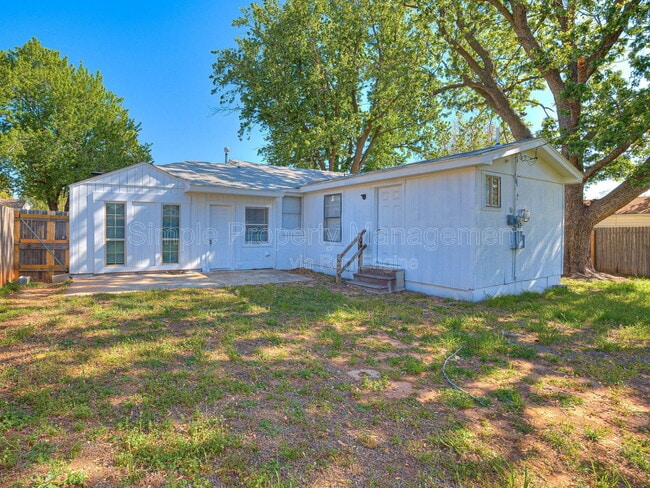Building Photo - 1108 Mallard Dr