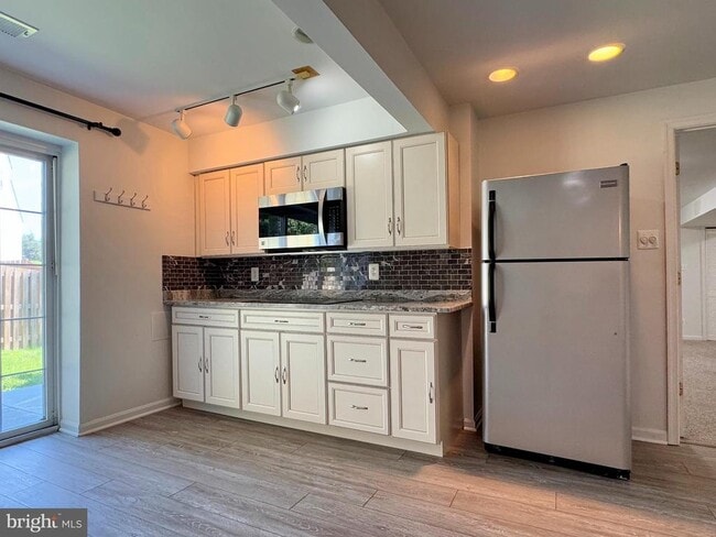 Building Photo - 3795 Raisner Ct